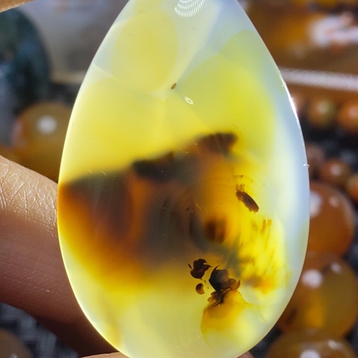 玛瑙/玉髓颈饰未镶嵌