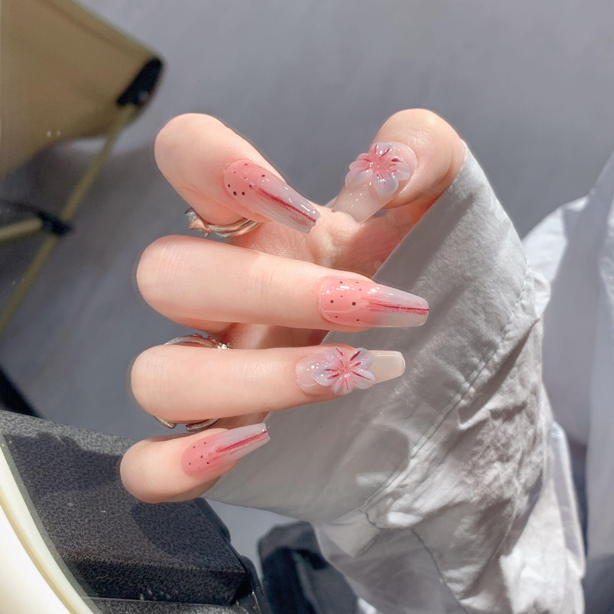 后妈椭圆款立体雕花暗黑风冰透美甲手绘款新款纯手工中长款穿戴甲