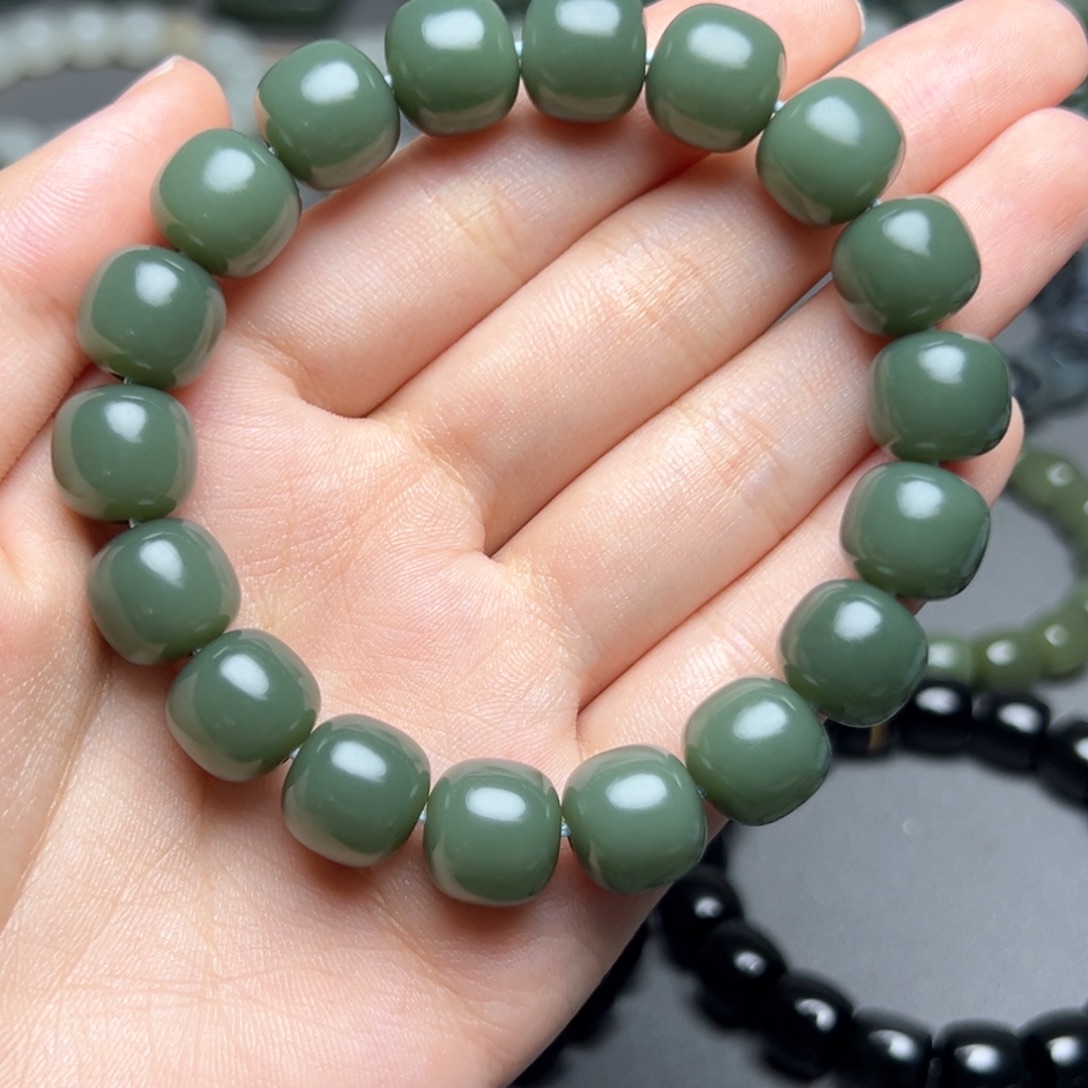 峰***岭手串未镶嵌和田玉