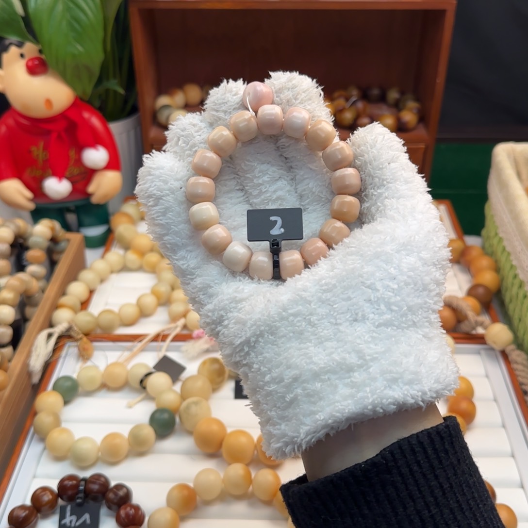 菩提根/象牙果手串粉色少女卡13.5