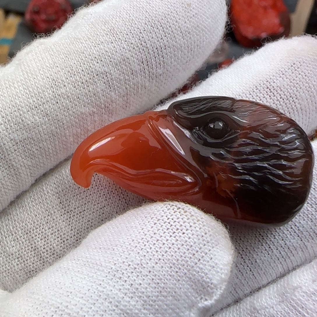 南红玛瑙雕件未镶嵌