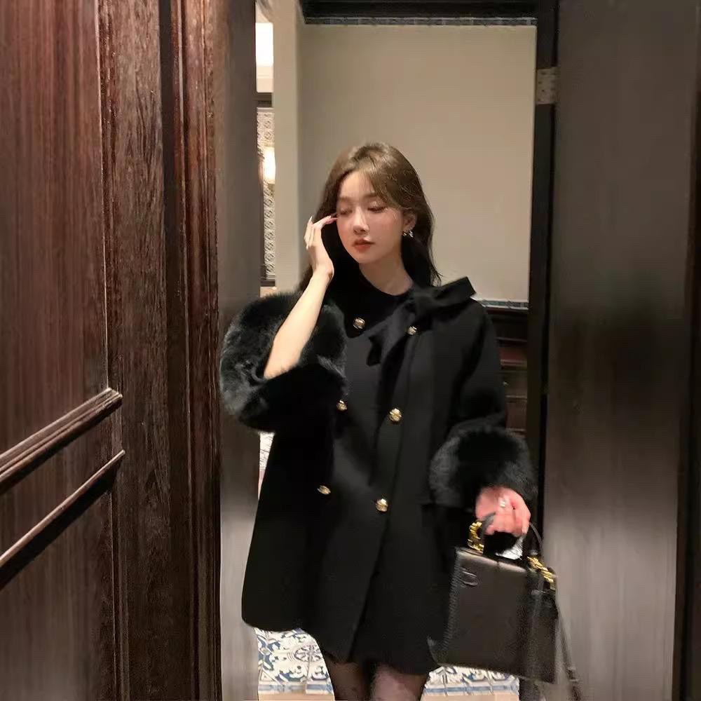 温莎千金蝴蝶结25冬新款双面羊毛大衣女斗篷狐狸毛羊毛呢外套洋气