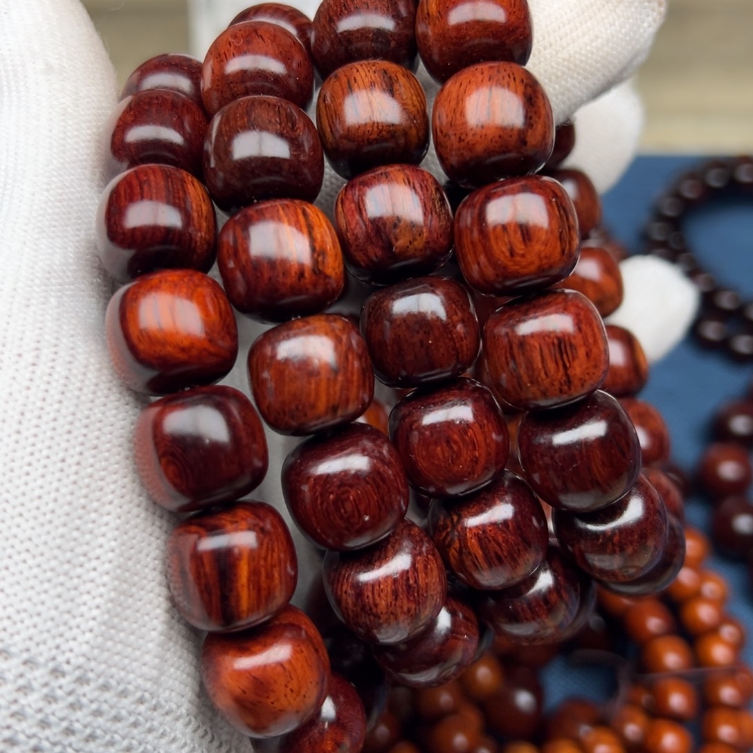 花梨木类手串/手链红降1314老型满油单圈（瑕疵）