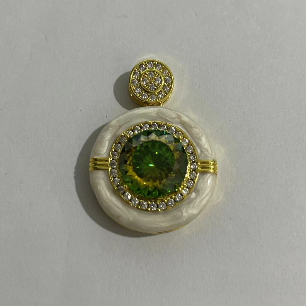 臻选吊坠 经典百搭设计绿色吊坠BJD7768