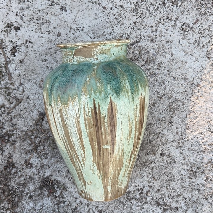 微瑕景德镇陶瓷花瓶