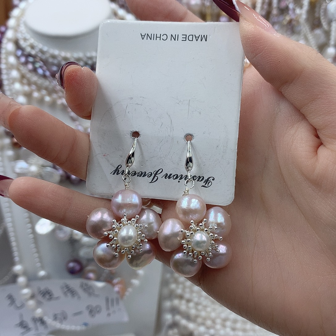 淡水珍珠银S925镶嵌耳饰