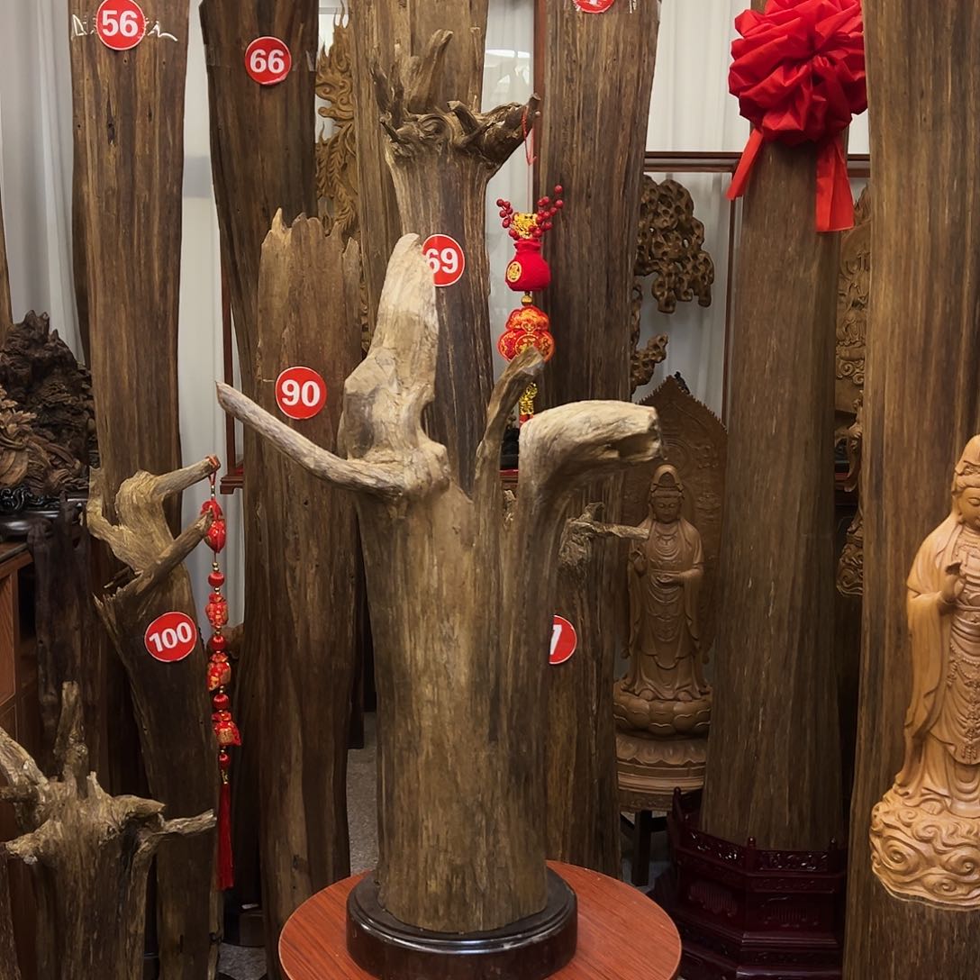 沉香摆件沉香摆件➕底座