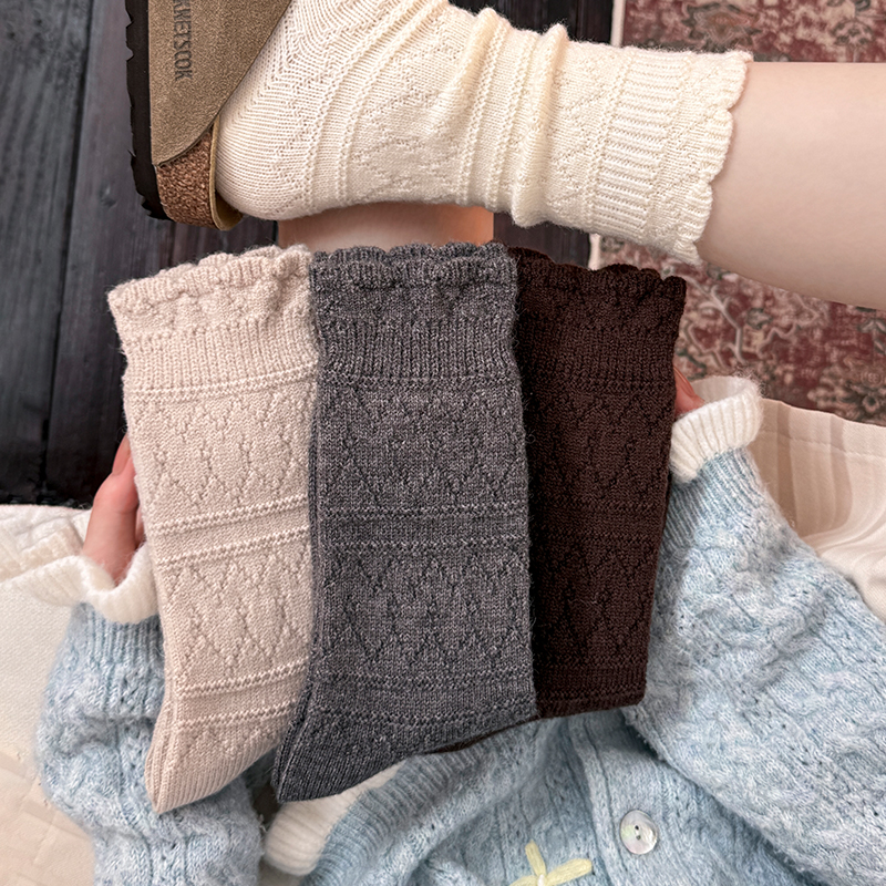 袜子日系复古甜美花边中筒袜纯色百搭冬天加厚保暖堆堆袜子