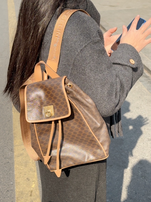 95新 Celine/思琳 Celine双肩背包