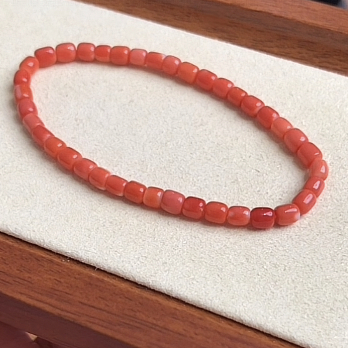 momo珊瑚高品质手串一条