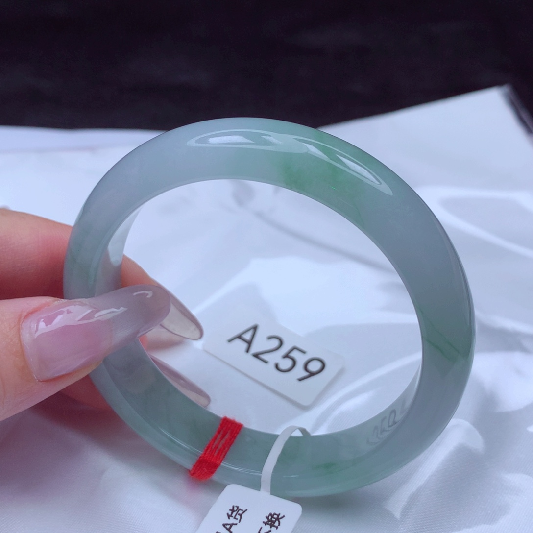 翡翠未镶嵌手镯手镯55