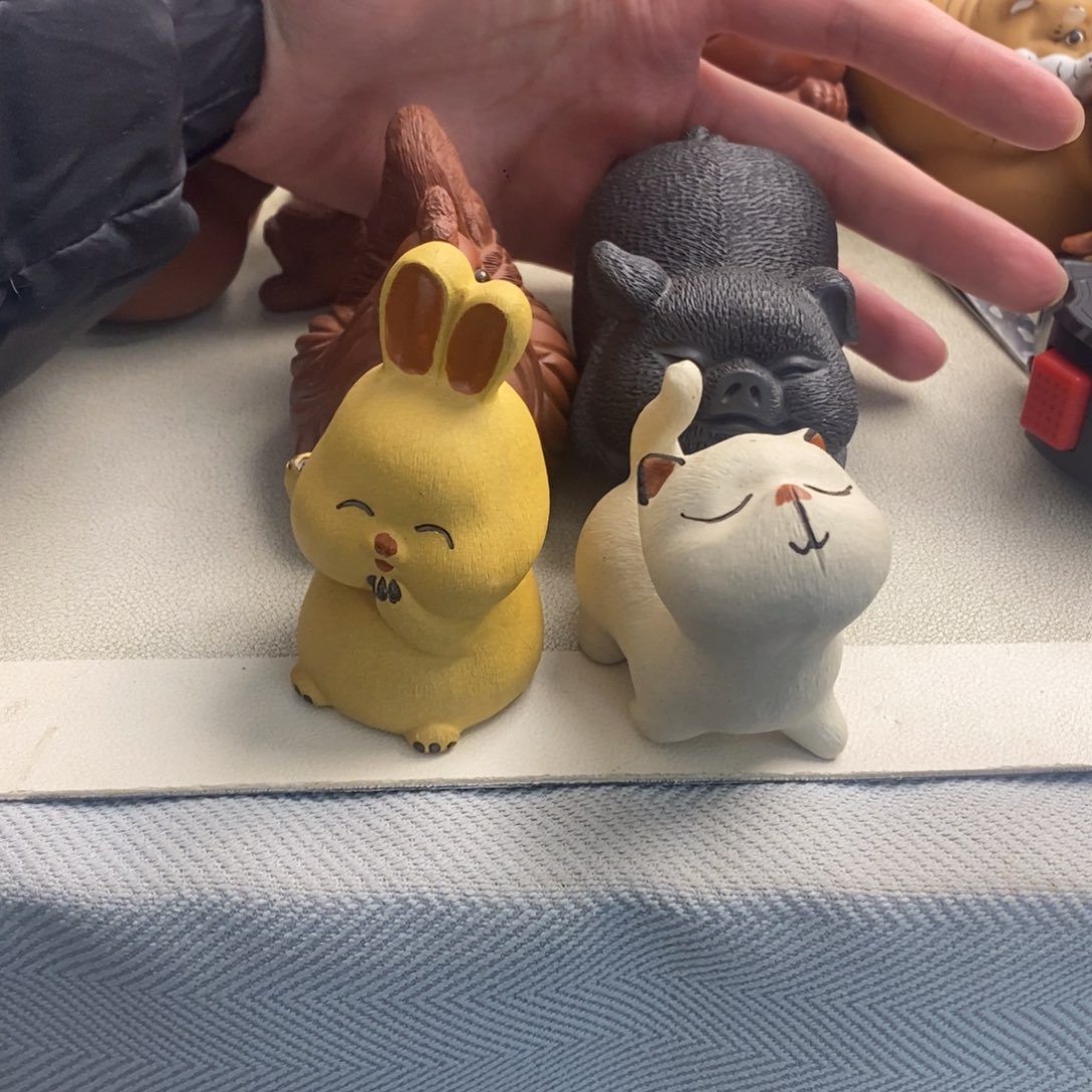 【闪购商品】紫砂茶宠行*僧紫砂茶宠