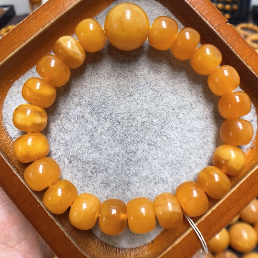 未镶嵌蜜蜡手串蜜蜡