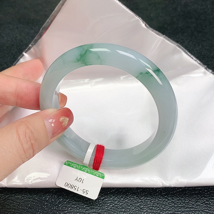 【闪购商品】翡翠手镯未镶嵌55圈