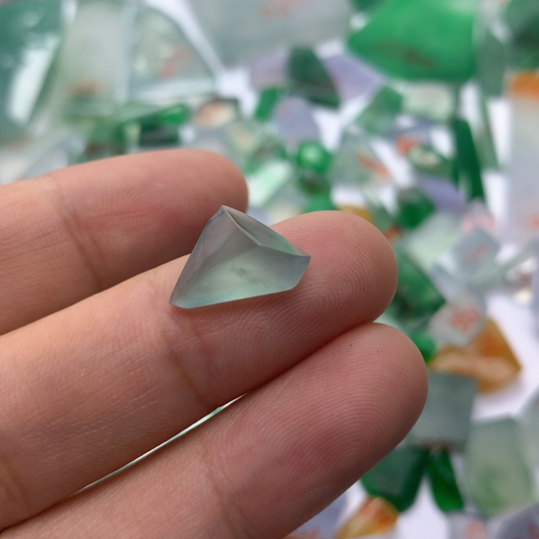 定制翡翠未镶嵌天然翡翠