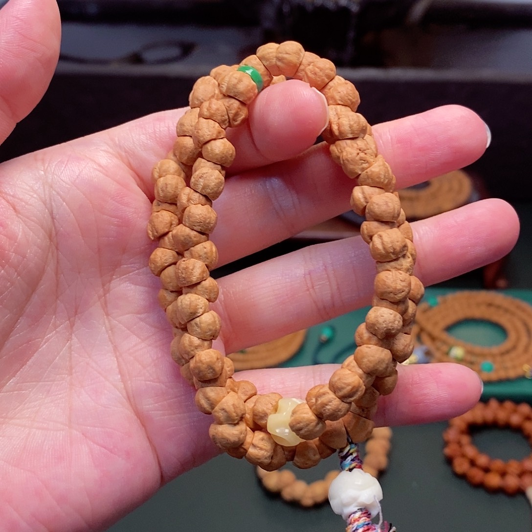 吊坠柏香籽/百香籽169.9