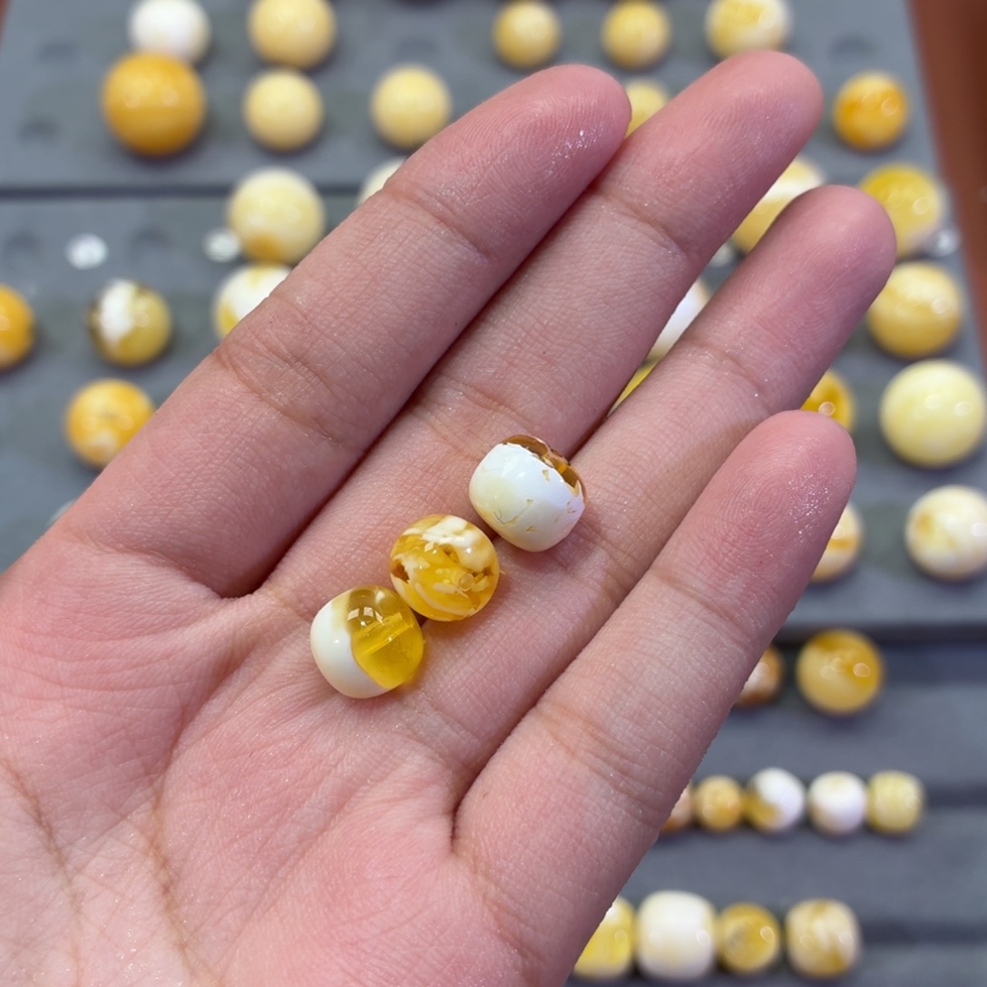 琥珀未镶嵌裸石老型