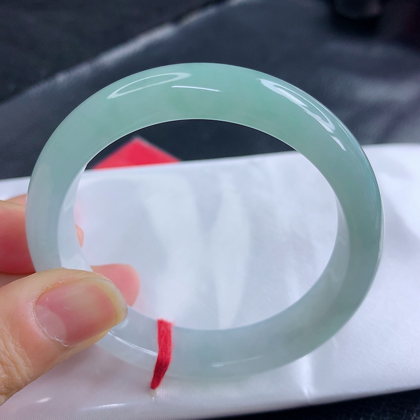 53.9圈缅甸天然A货翡翠冰透浅色正圈手镯时尚百搭女款玉镯无裂纹