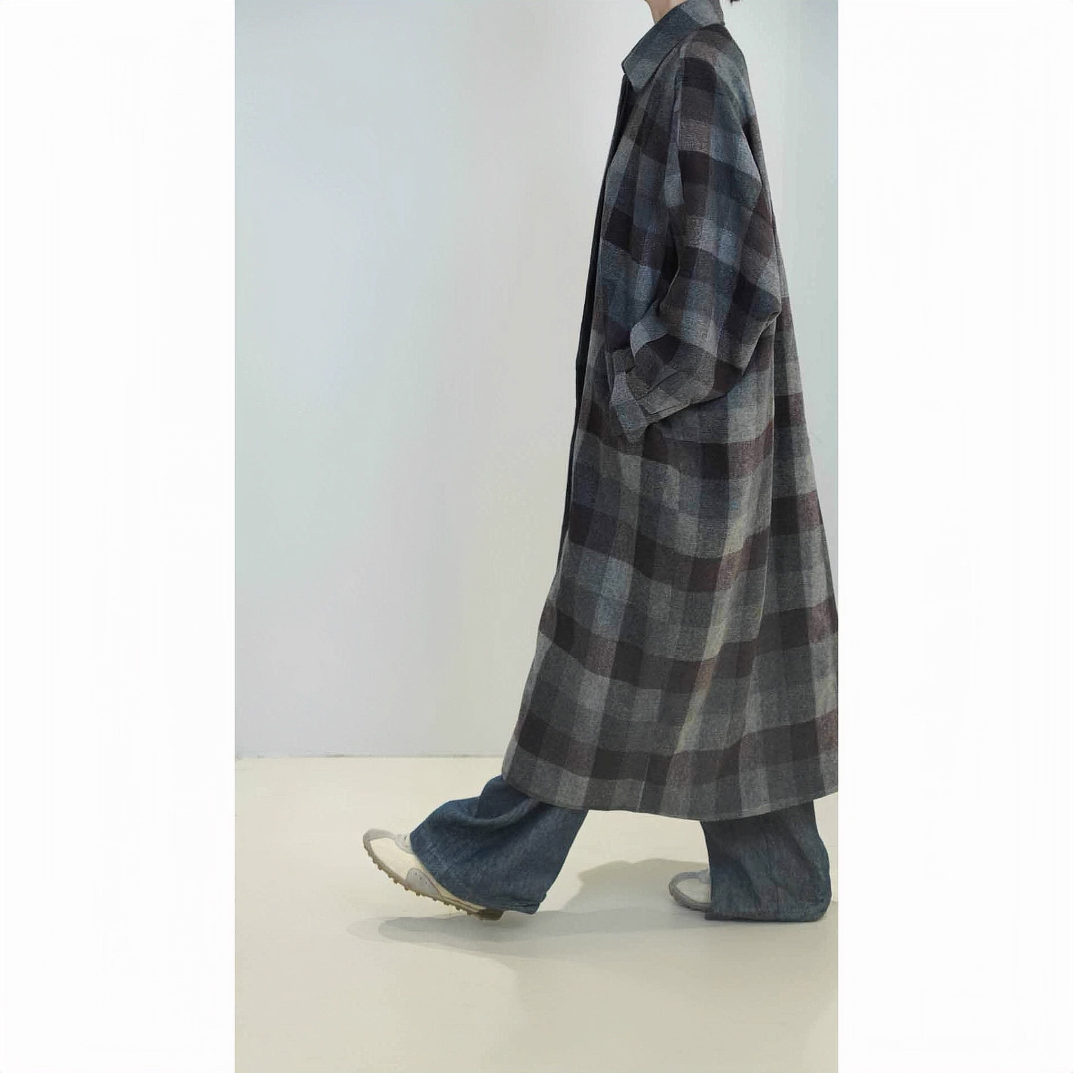 【秀场同款】ME英国进口羊毛格纹松弛感斗篷式大衣