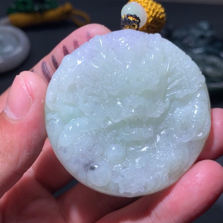 翡翠未镶嵌颈饰保真天然a货翡翠