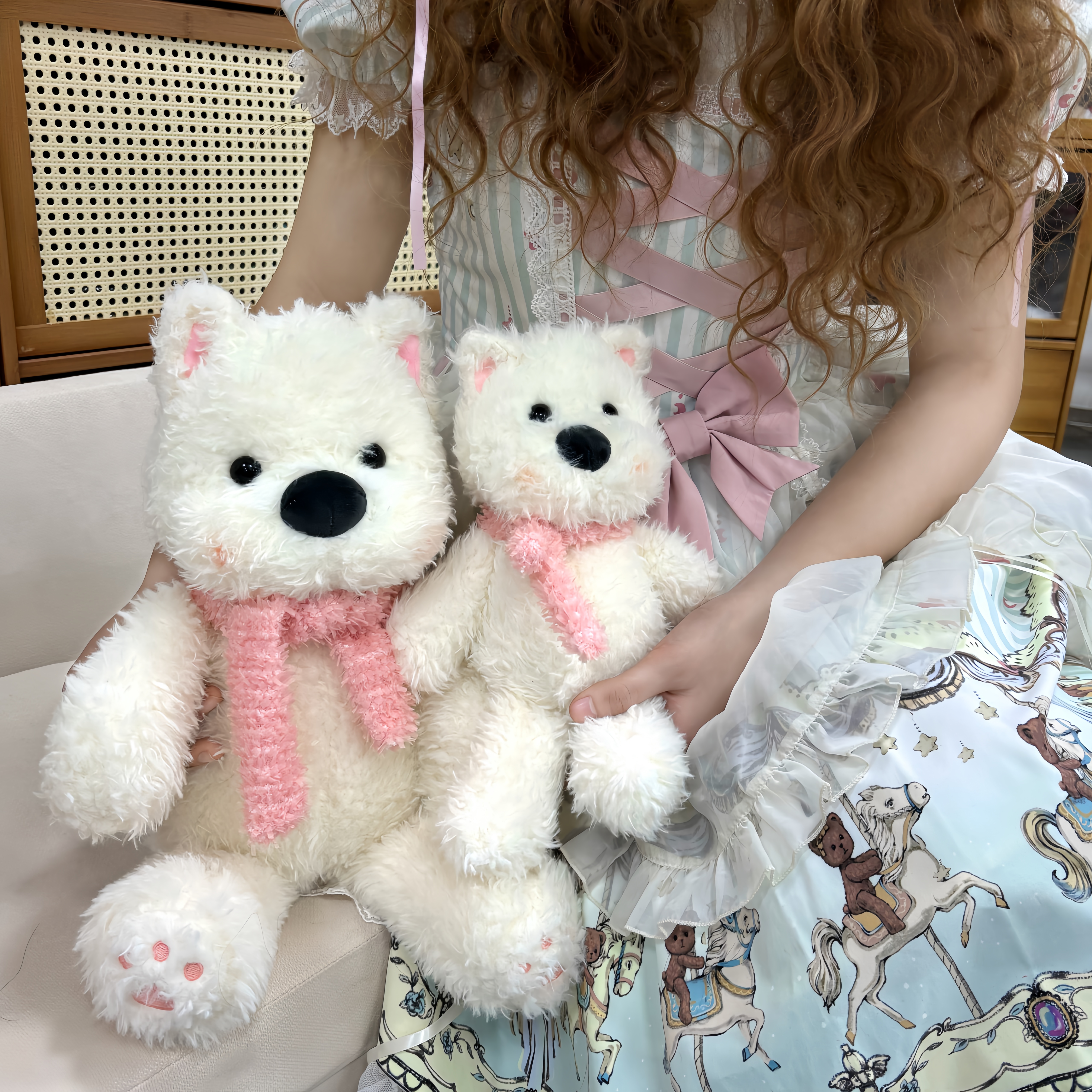 到手两只西高地狗狗一大一小(50cm*1+30cm*1）