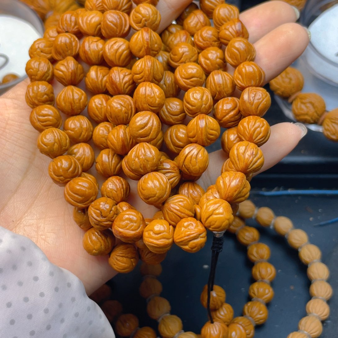 桃核手串轻****茗权权权权权权权8