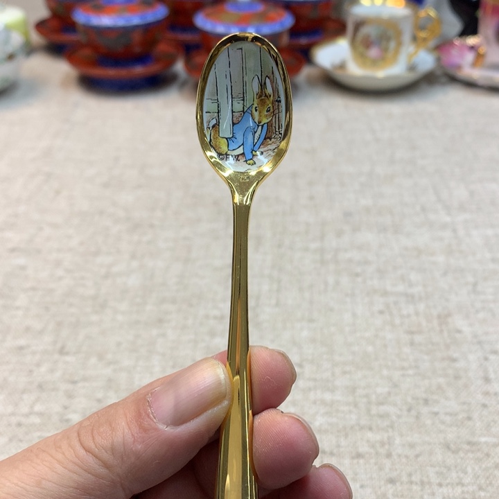 金瓷阁家的美丽瓷器