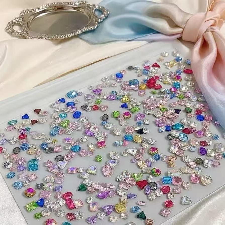 【悠米美甲钻钻惊喜】BlingBling~裸钻彩色镀钻透钻随机款