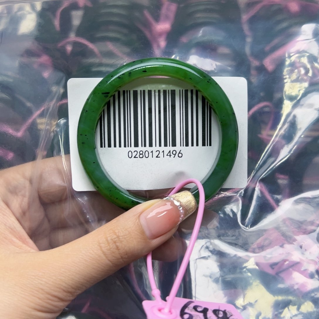 和田玉（碧玉）手镯未镶嵌56