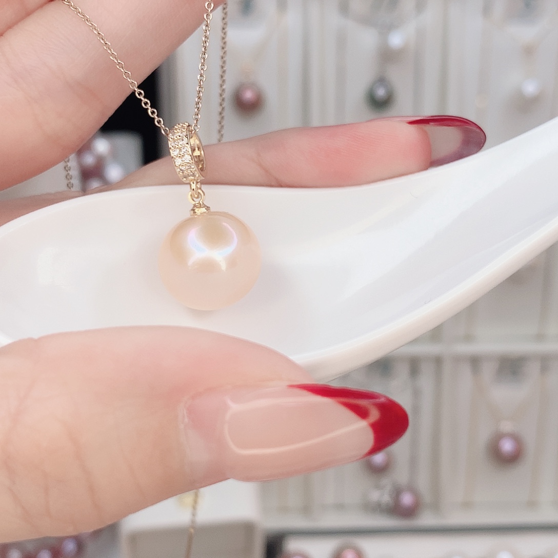 淡水珍珠合金吊坠(赠链)