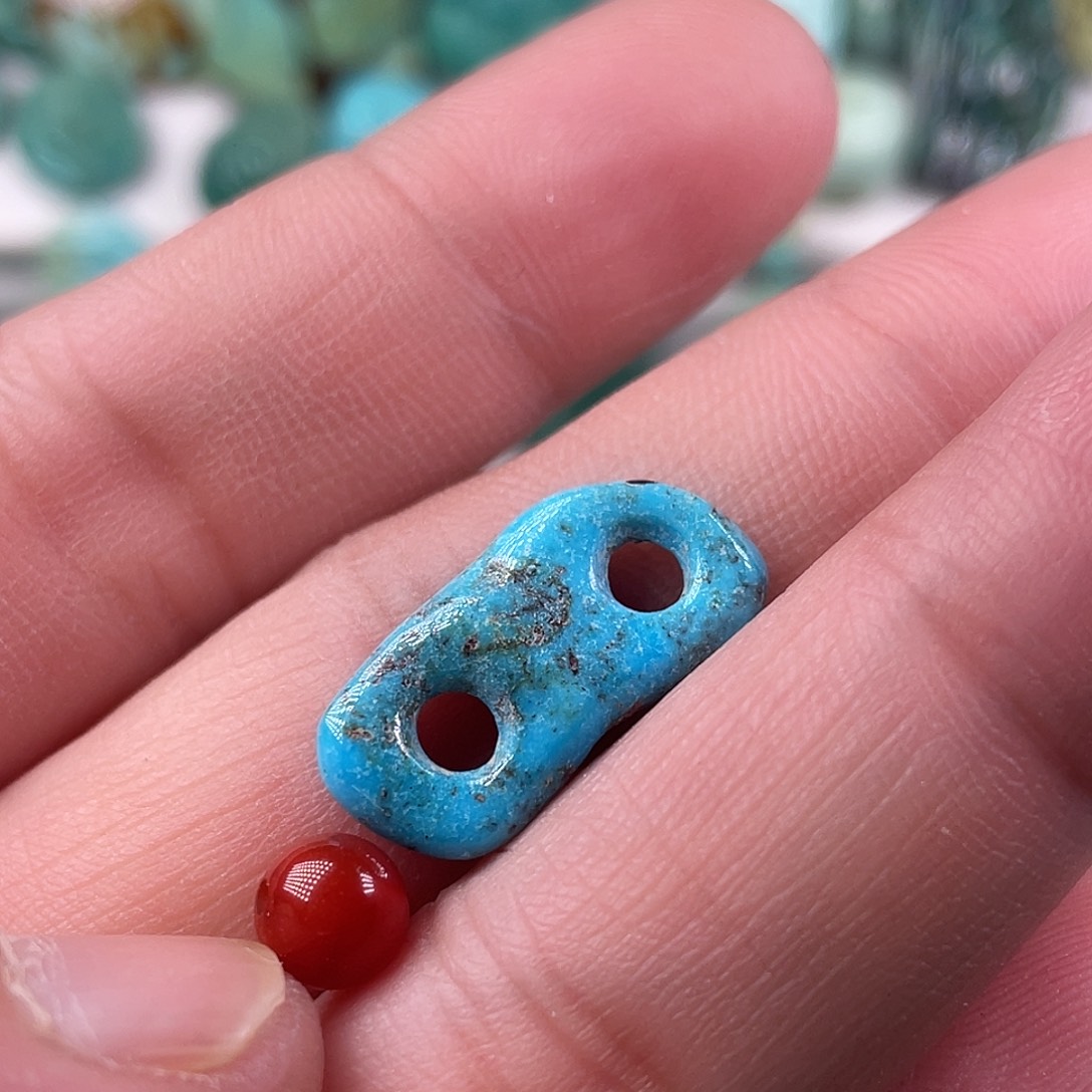 南红玛瑙未镶嵌颈饰