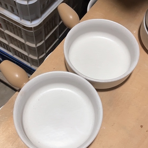 微瑕，明火，口径17高度6，2个拖釉