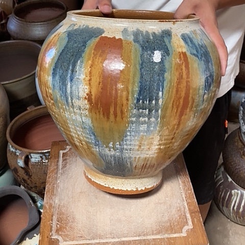 紫砂花盆口23高度32蓝油画