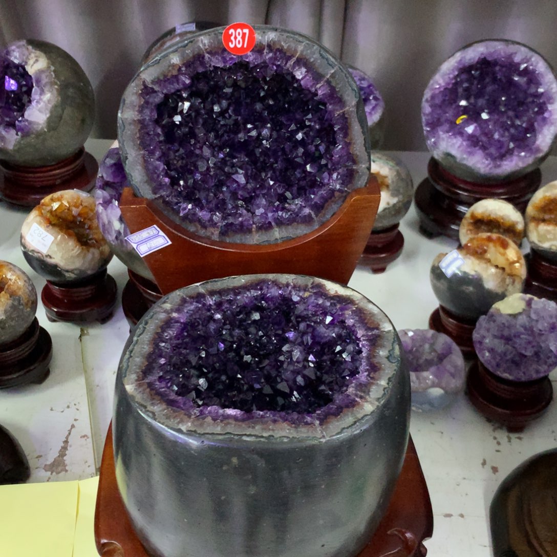 未镶嵌水晶大型摆件（非配饰）芳