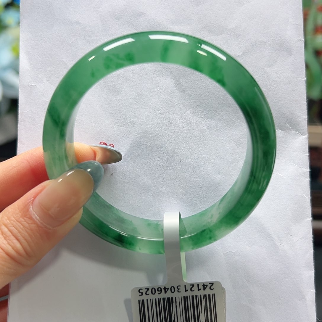 石英质玉手镯未镶嵌56-57