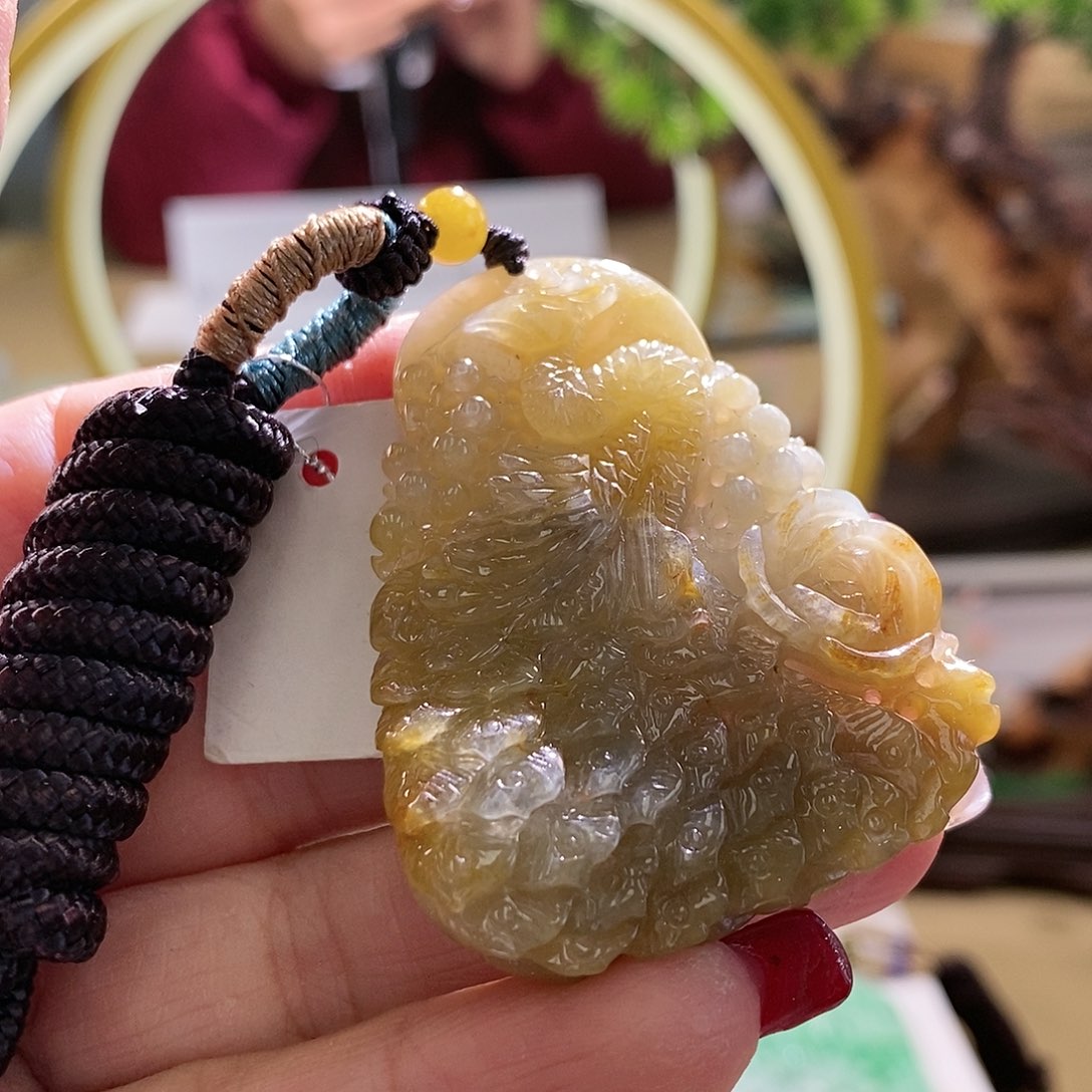 【闪购商品】翡翠颈饰未镶嵌凤凰