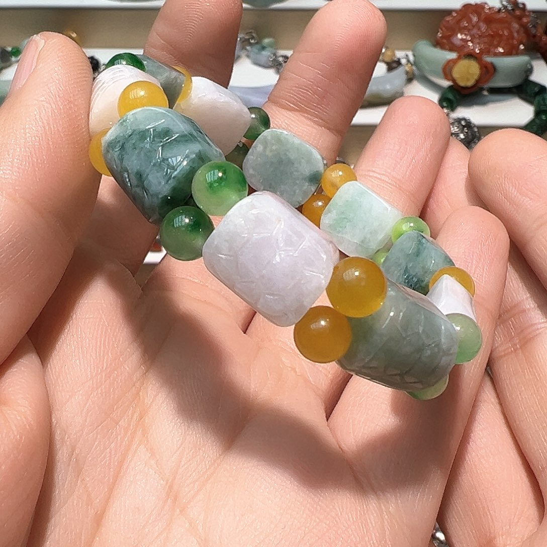 翡翠手链未镶嵌炸