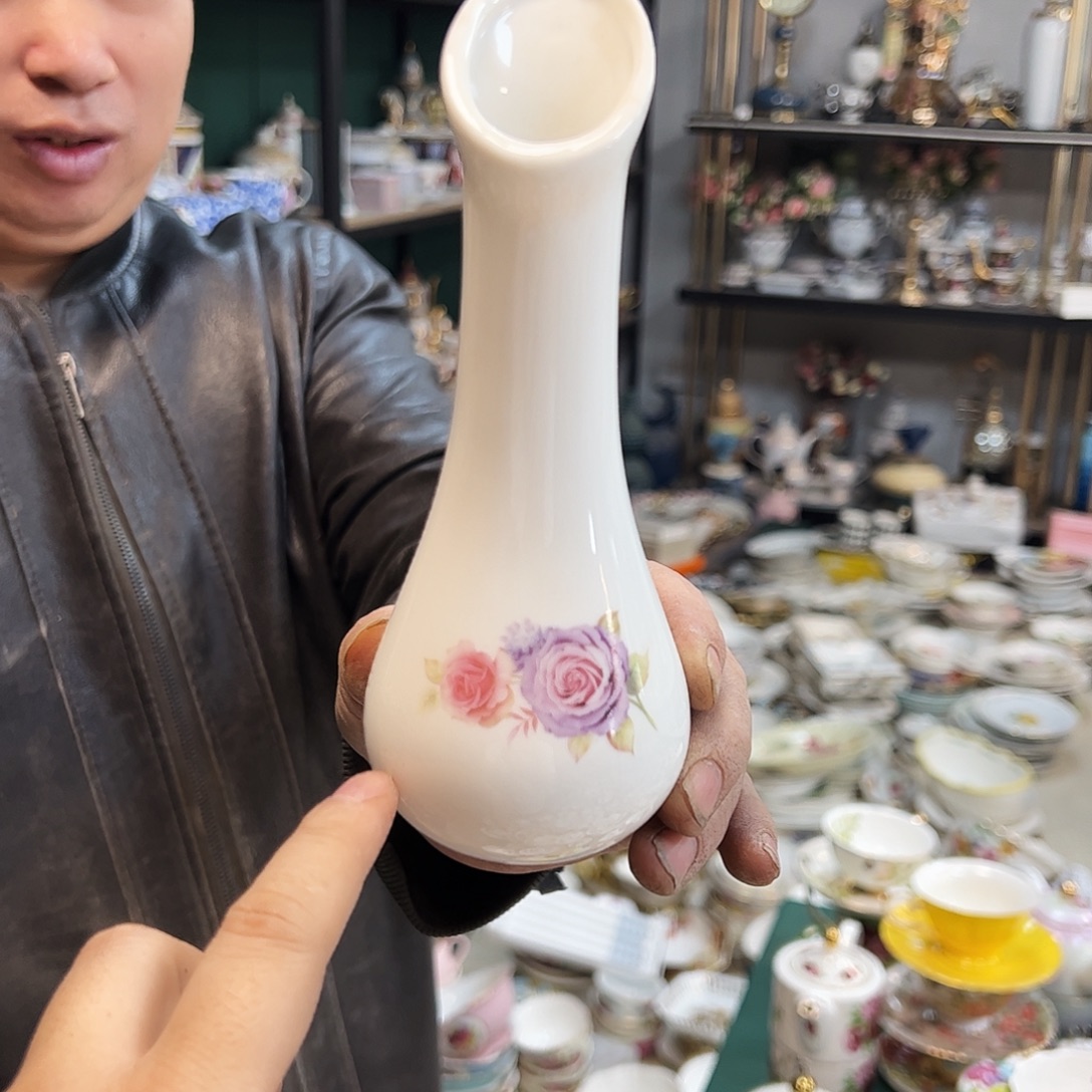 鹿与海陶瓷有限责任公司