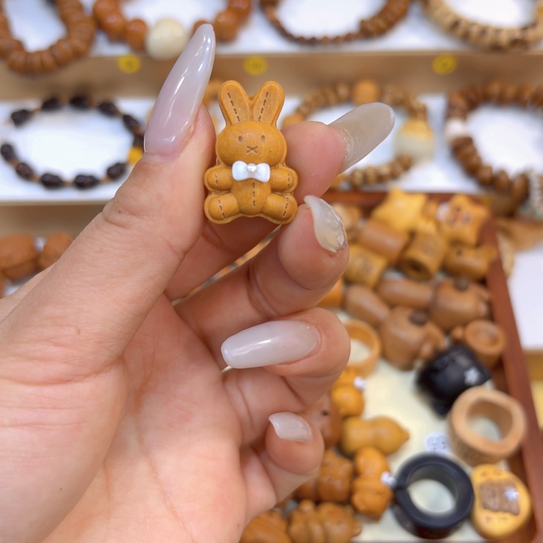 星月菩提吊坠兔子