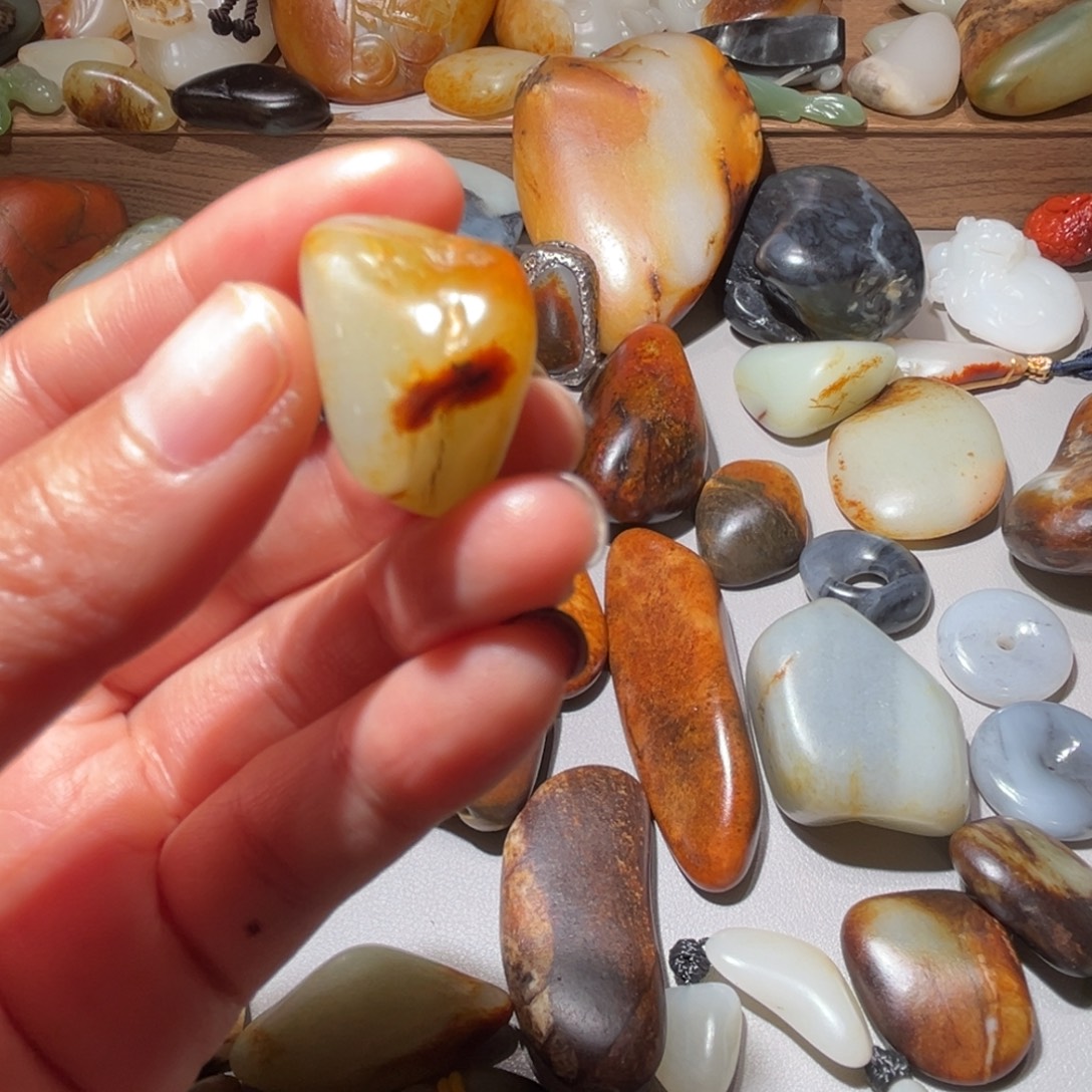 拙***奎和田玉（糖玉）未镶嵌挂件和田玉