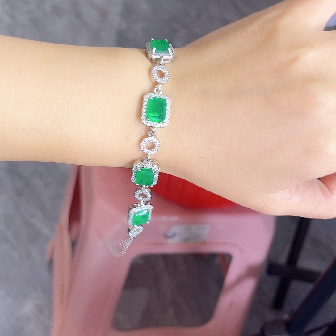 银S925镶嵌手链祖母绿
