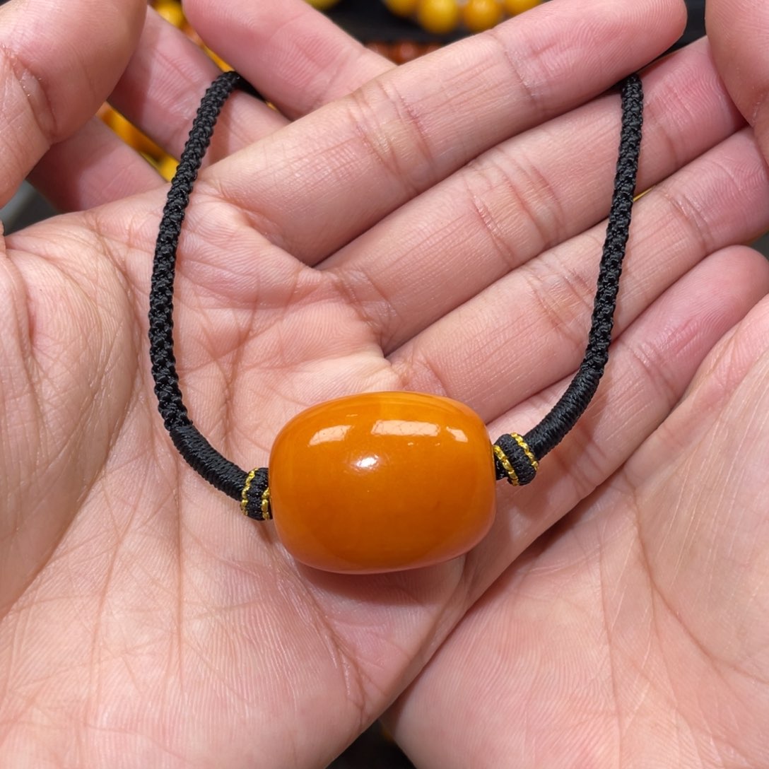 【闪购商品】未镶嵌蜜蜡裸石直径23