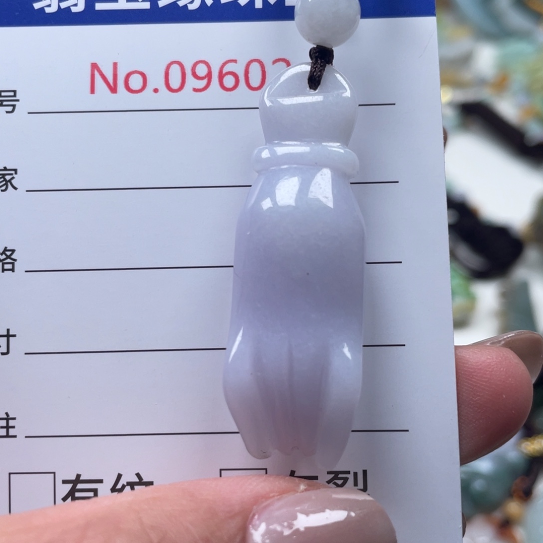 翡翠挂件未镶嵌翡玉缘翡翠挂件