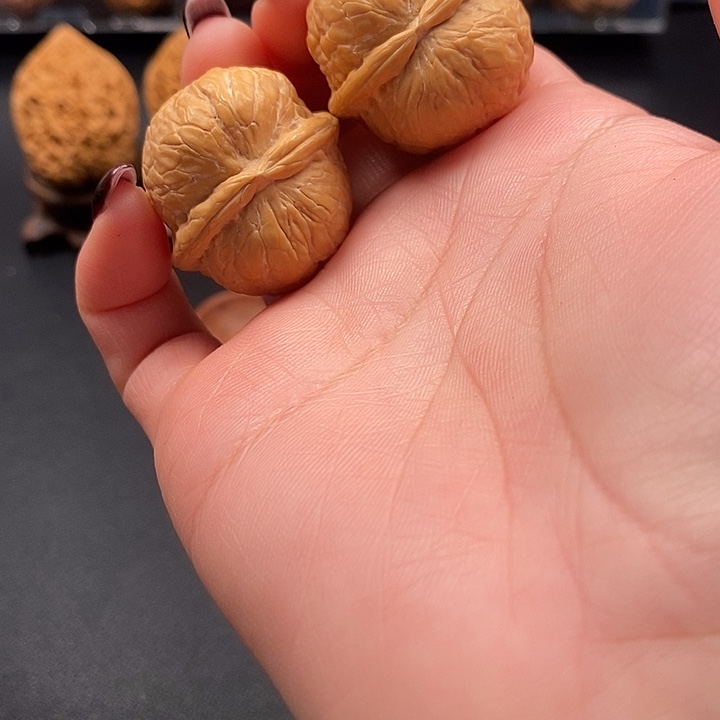 文玩核桃吊坠小钢炮33