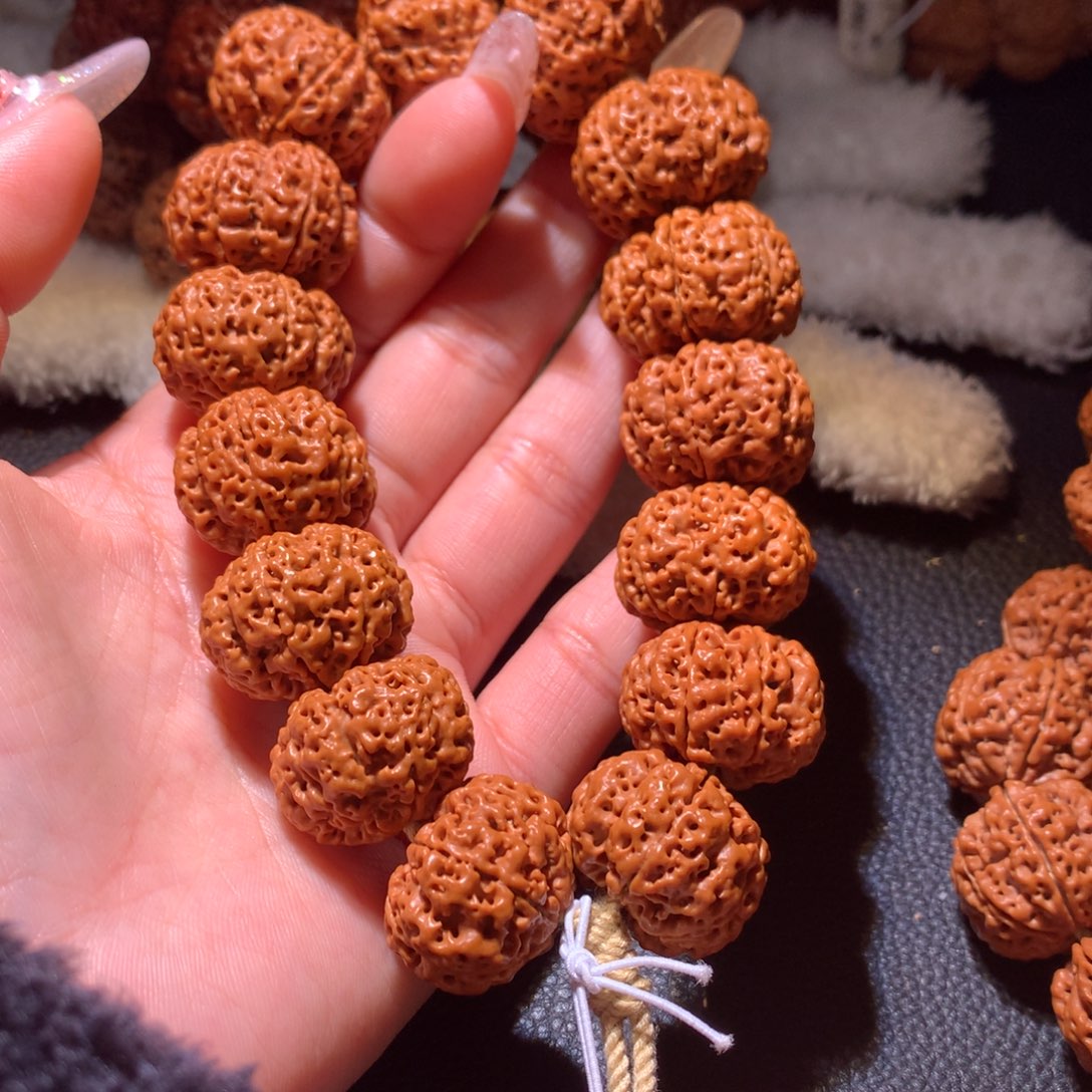 金刚菩提手串23+六星蜂王