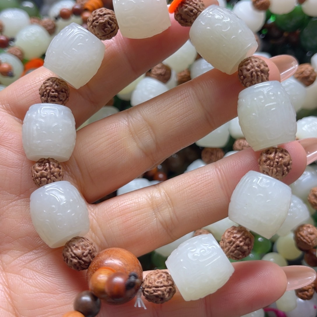 和田玉手链未镶嵌