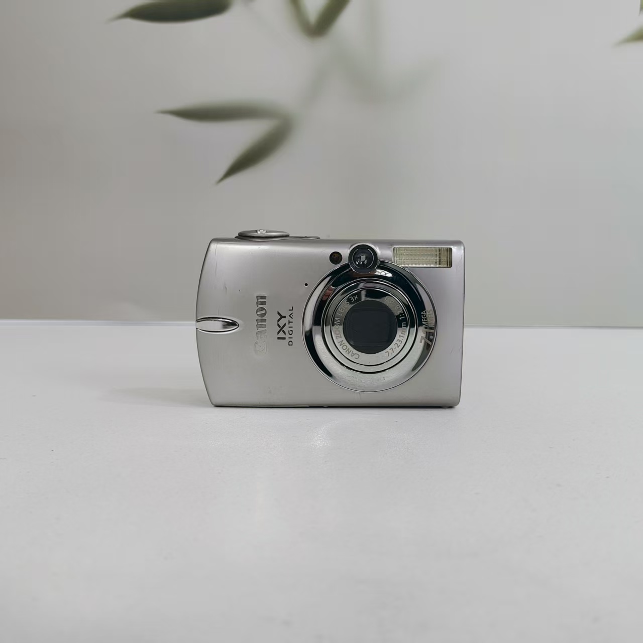 9新 Canon/佳能 ixus700 ccd相机冷白皮700万像素3倍变焦ixy600