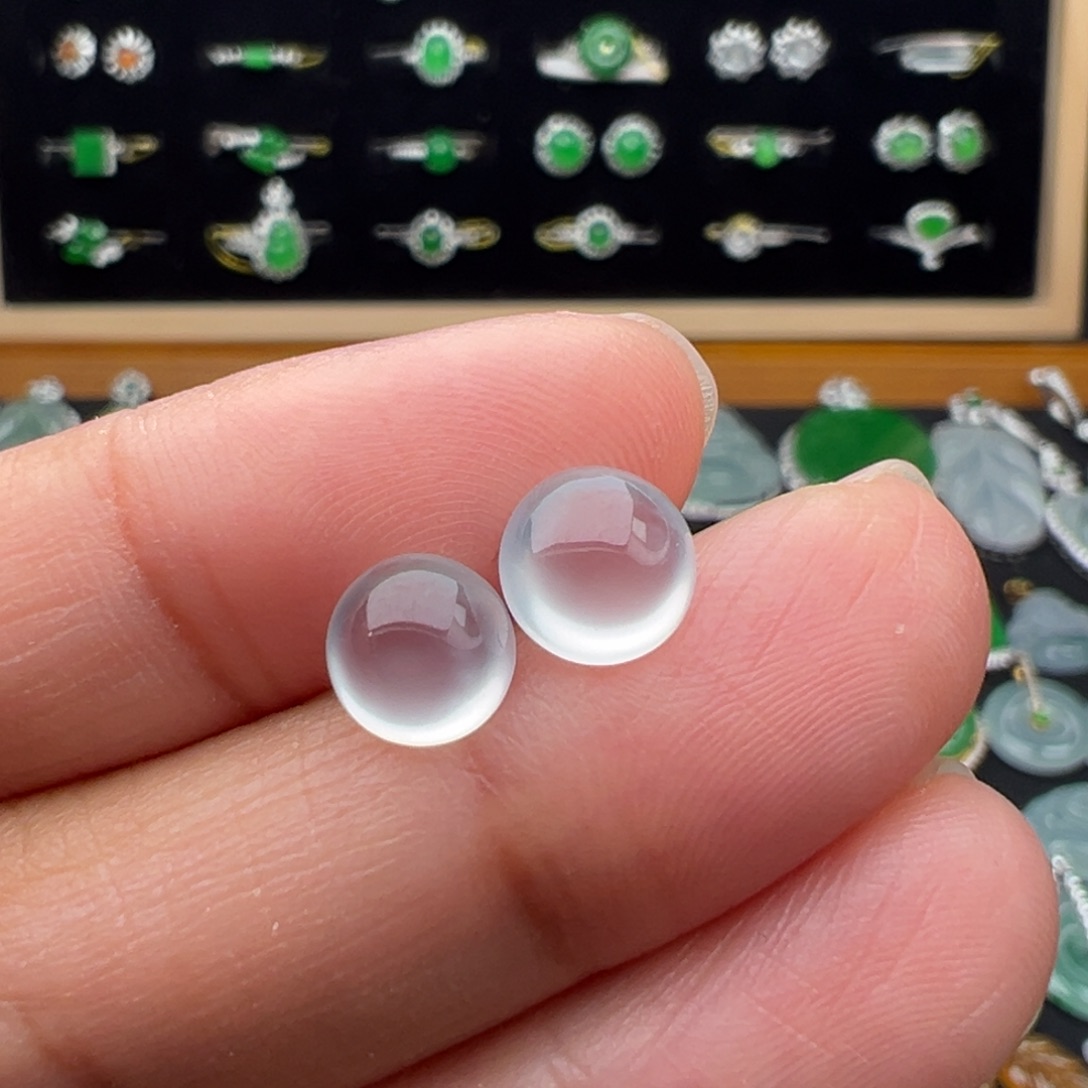 翡翠未镶嵌颈饰蛋7.4