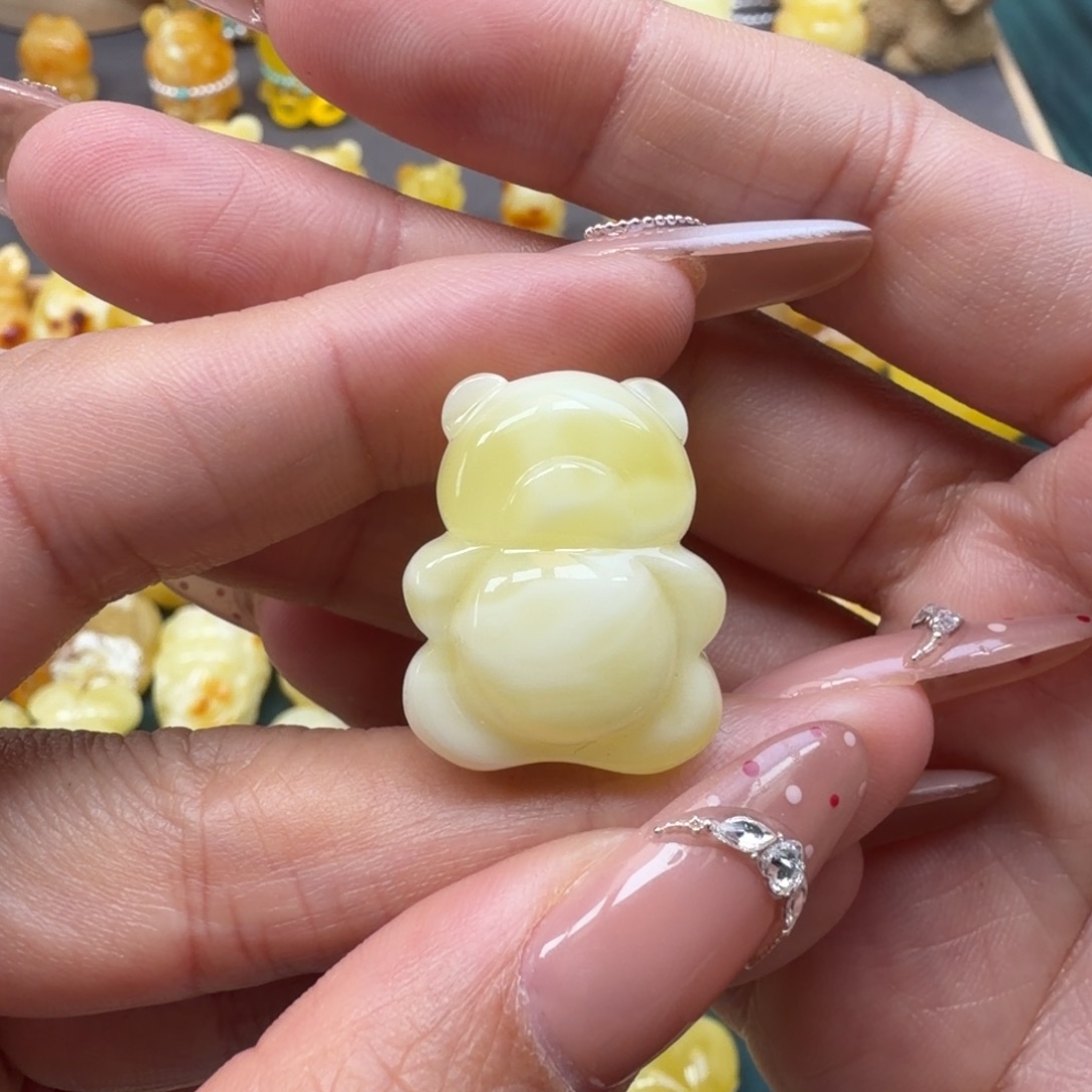 琥珀未镶嵌裸石蜜蜡