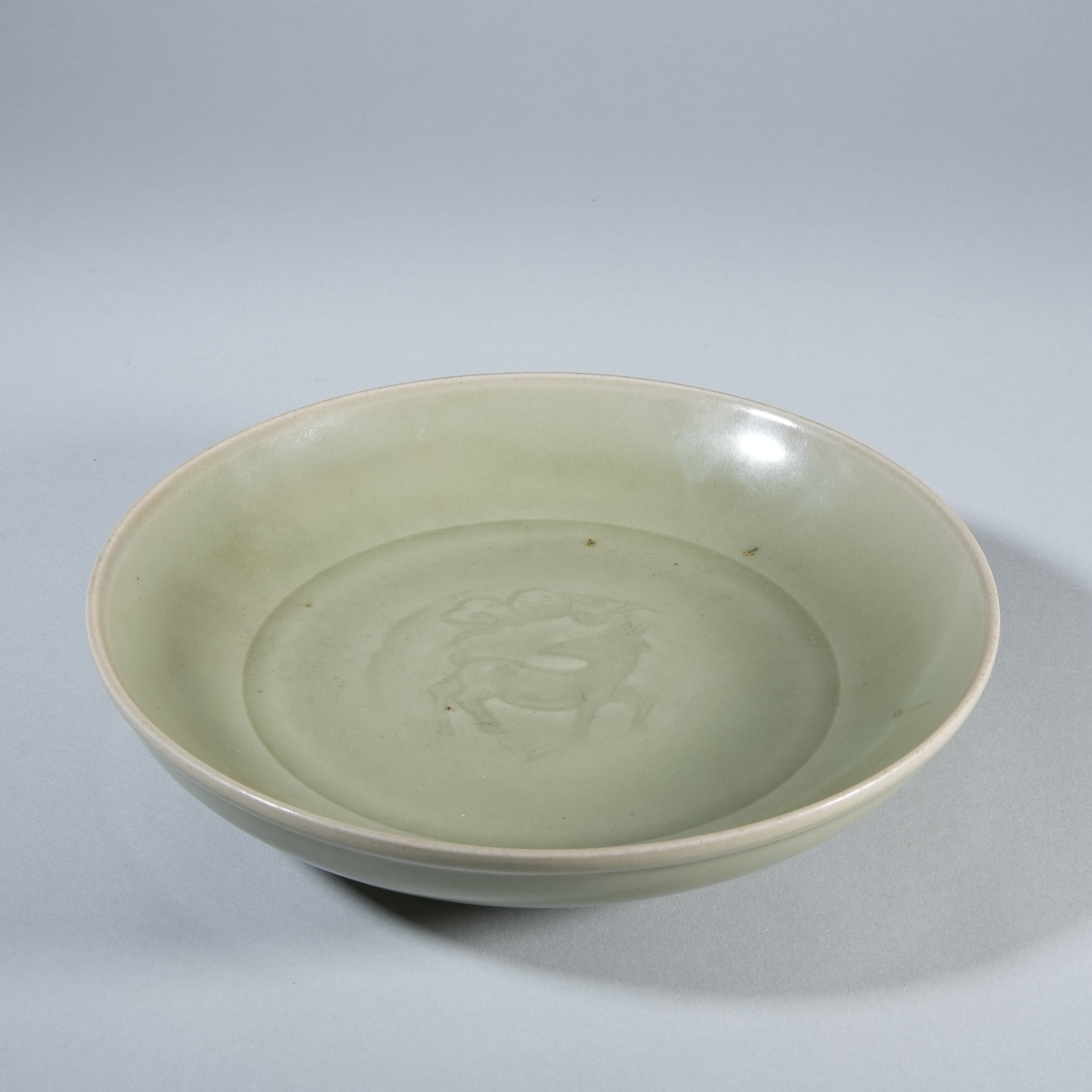 h300/明 龙泉窑花鹿纹盘【华豫之门甄选】